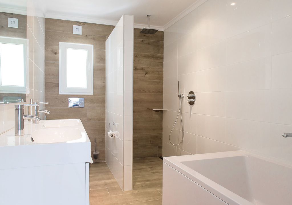 Photo of Bathroom in Ermita