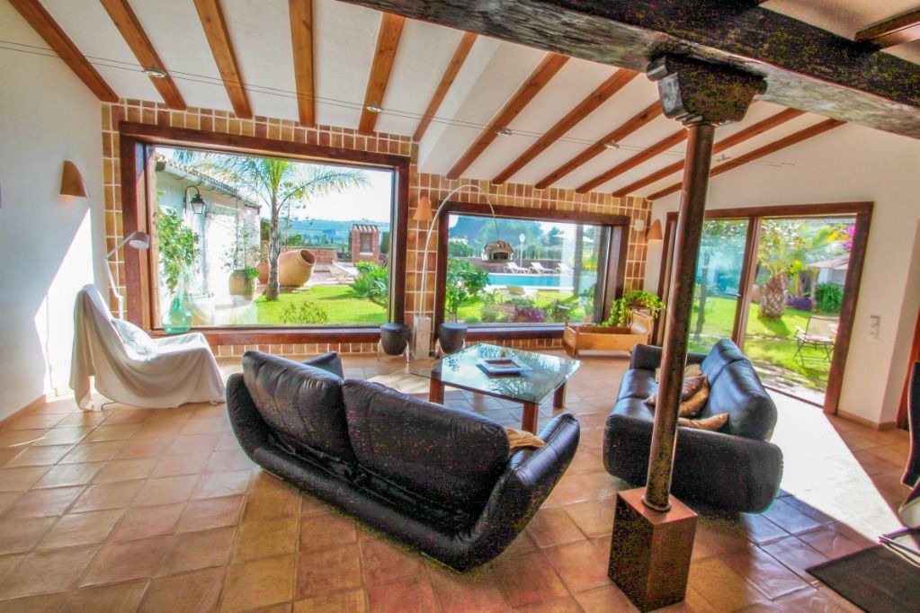 Photo of Livingroom in Canor
