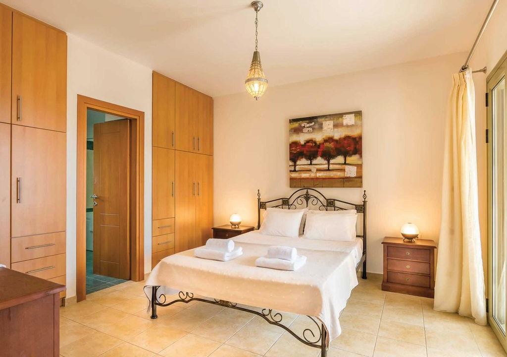 Photo of Bedroom in Mikros Gialos