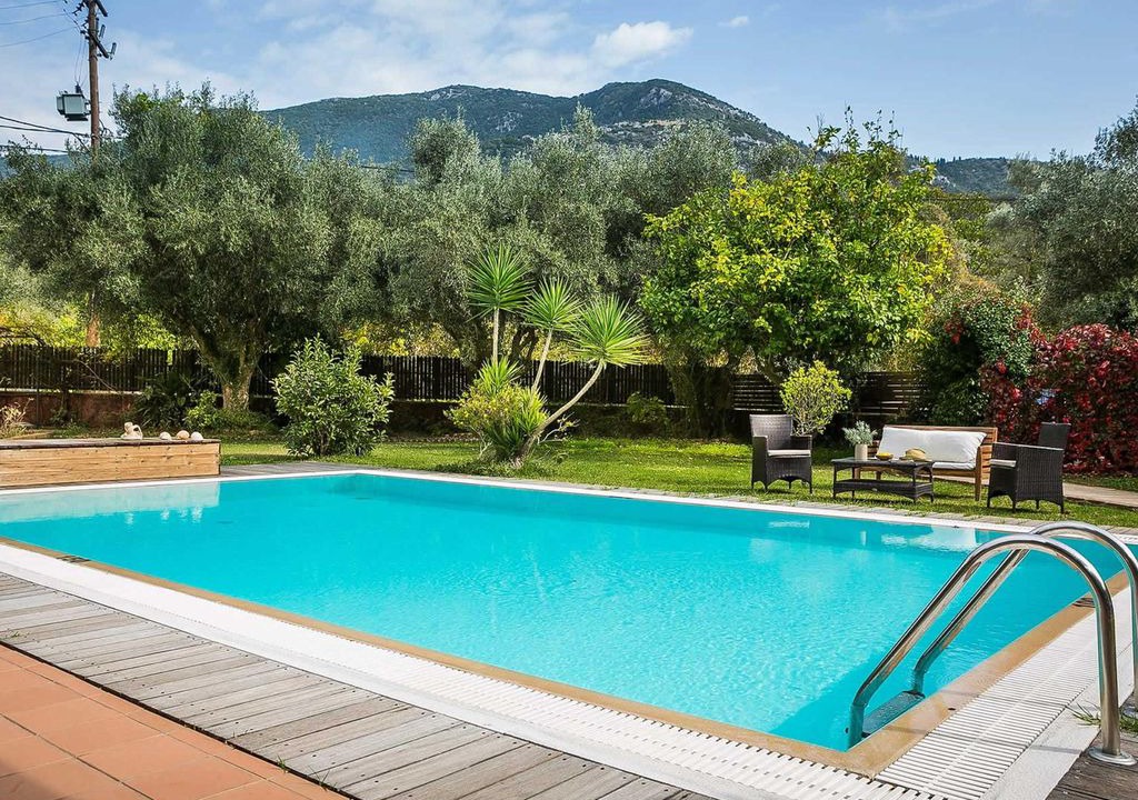 Photo of Outdoor in Mikros Gialos