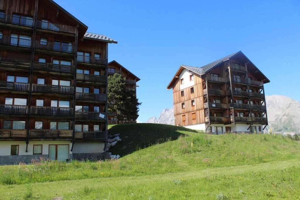Photo of Buildings in Saint-Etienne-en-Devoluy