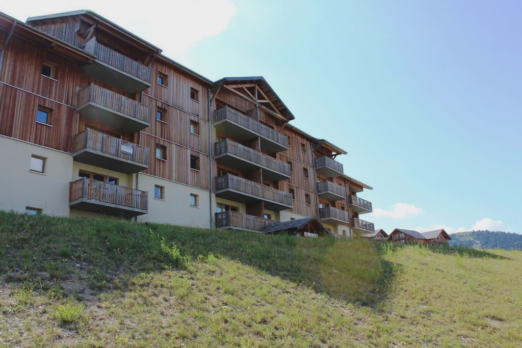 Photo of Buildings in Saint-Etienne-en-Devoluy