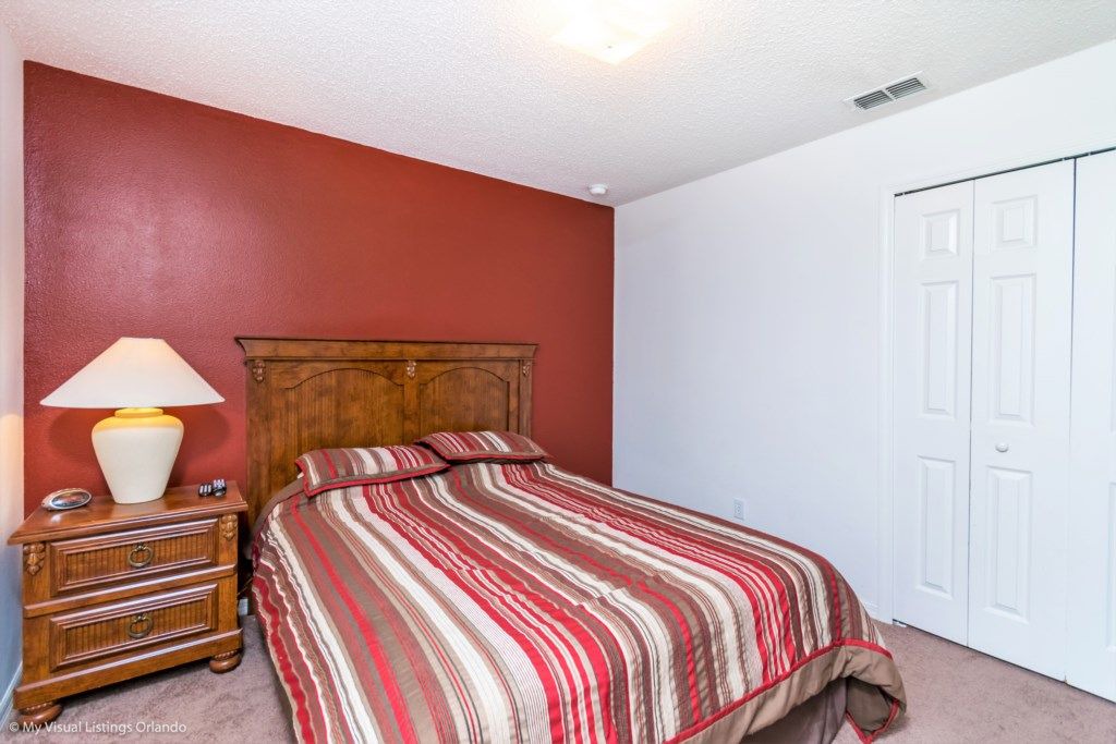 Photo of Bedroom in Orange Tree