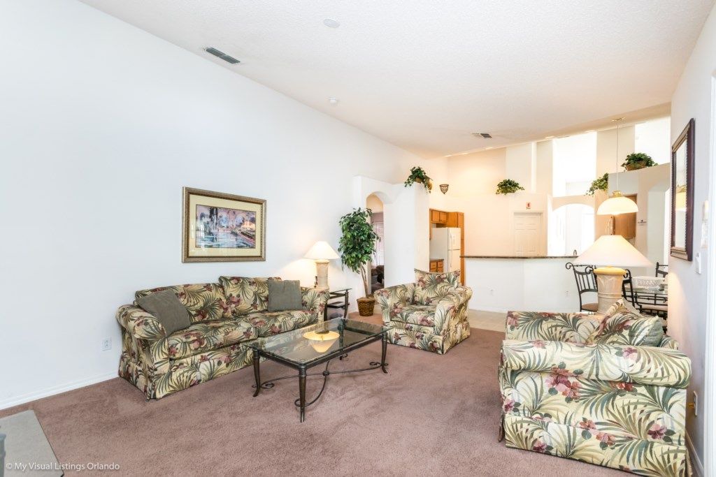Photo of Livingroom in Orange Tree
