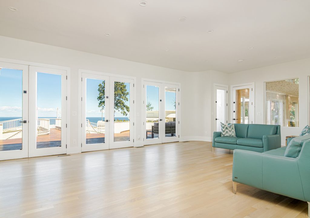 Photo of Livingroom in Belle Terre