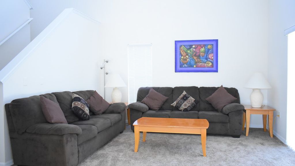 Photo of Livingroom in Lake Wilson Preserve