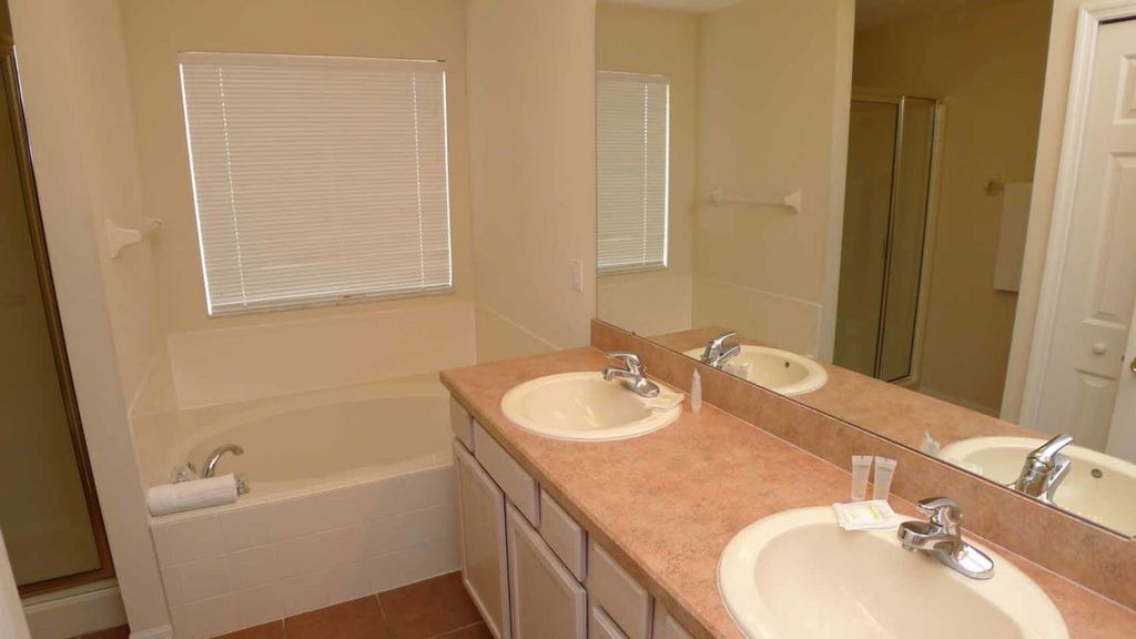 Photo of Bathroom in Lake Wilson Preserve