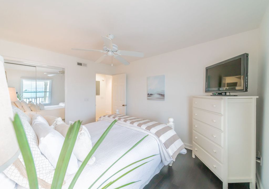 Photo of Bedroom in Seacrest