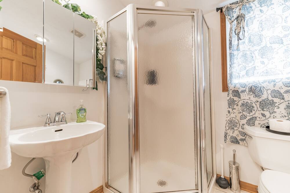 Photo of Bathroom in Fishers Hill