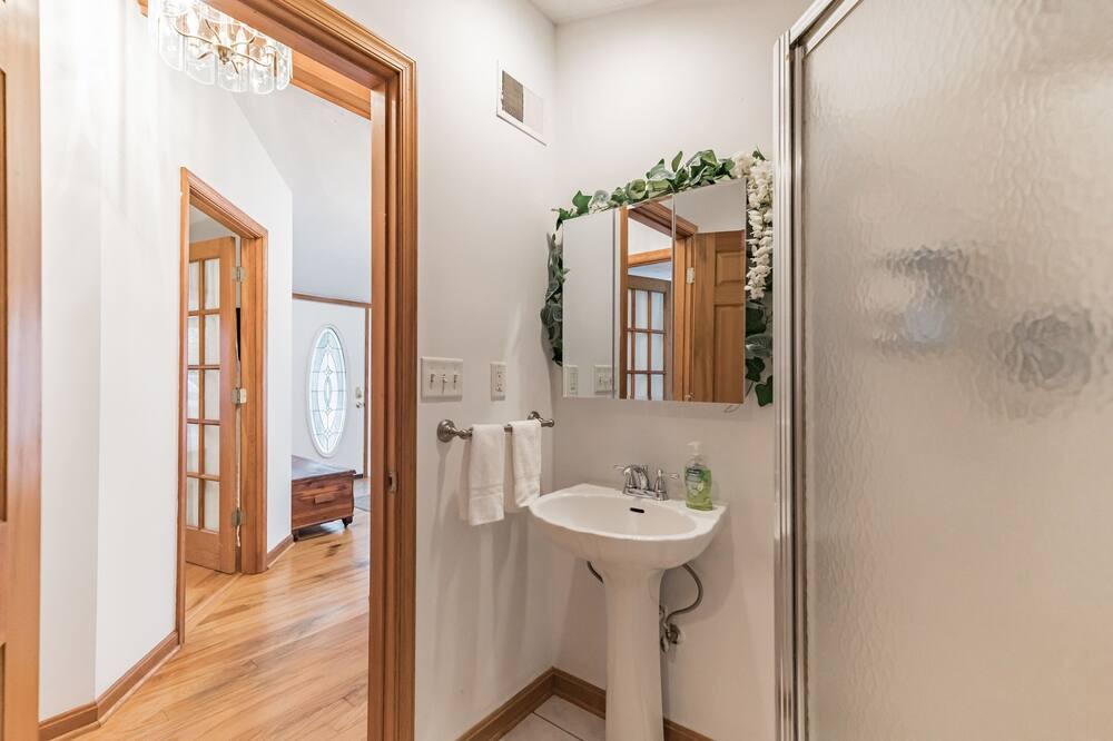 Photo of Bathroom in Fishers Hill