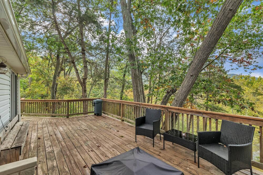 Photo of Patio Balcony in Fishers Hill