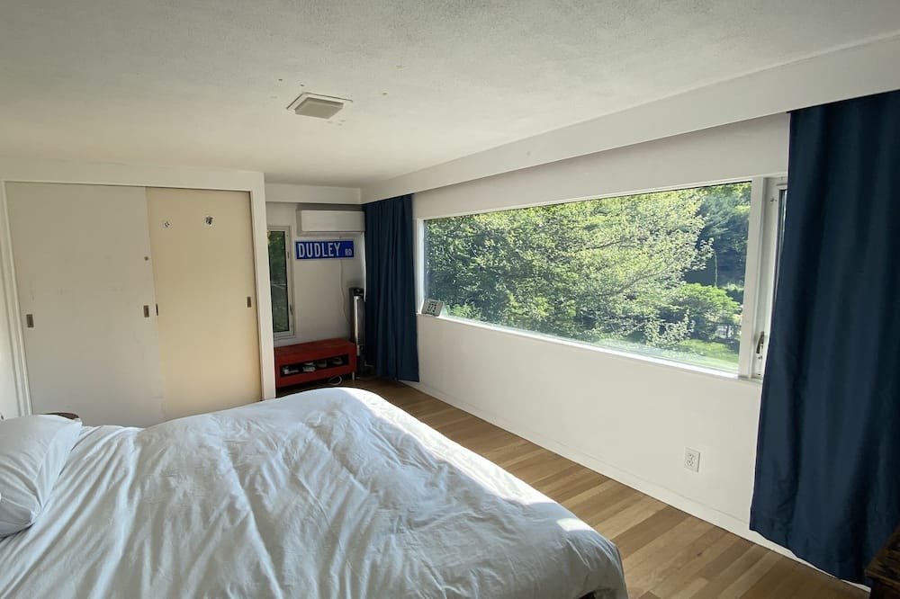 Photo of Bedroom in Bedford