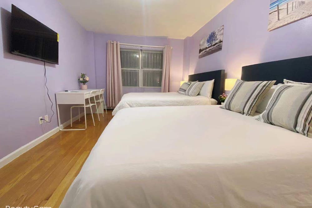 Photo of Bedroom in East Flushing