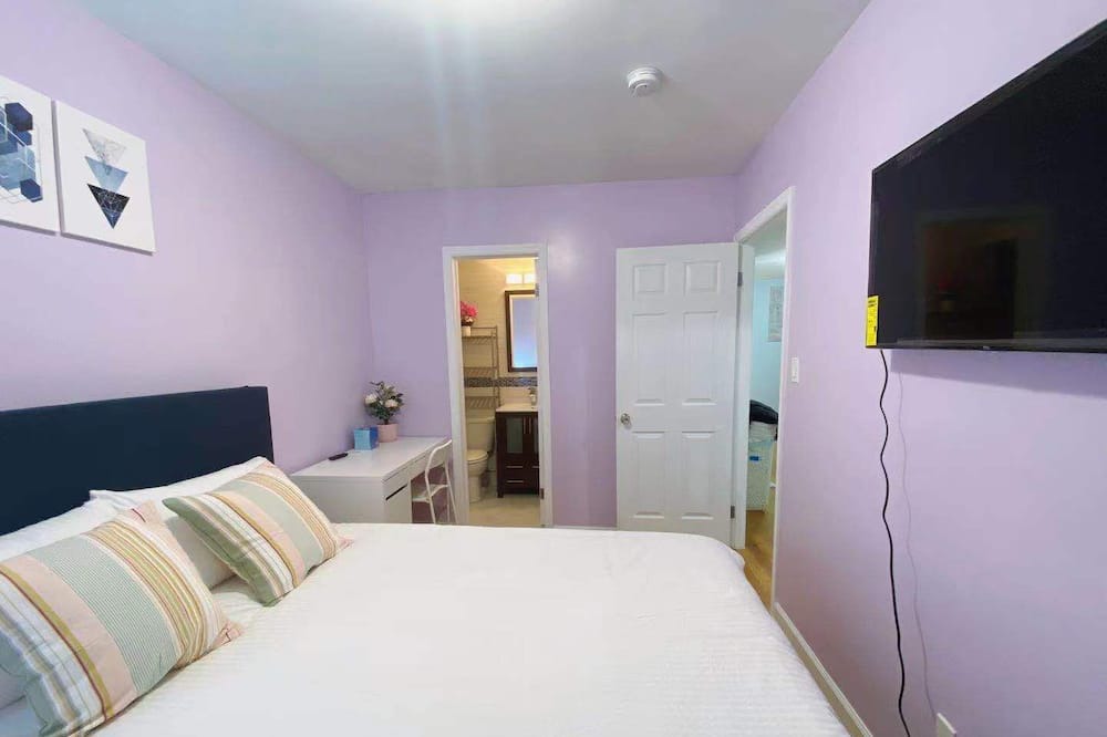 Photo of Bedroom in East Flushing