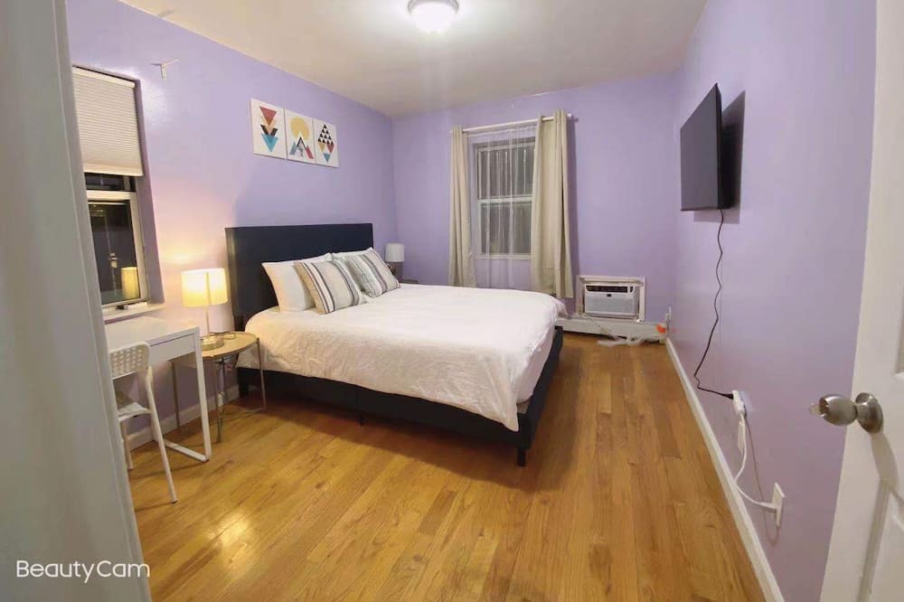 Photo of Bedroom in East Flushing
