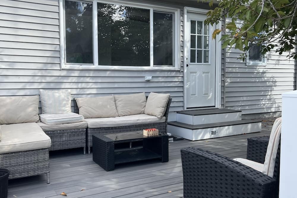Photo of Patio Balcony in Lorton