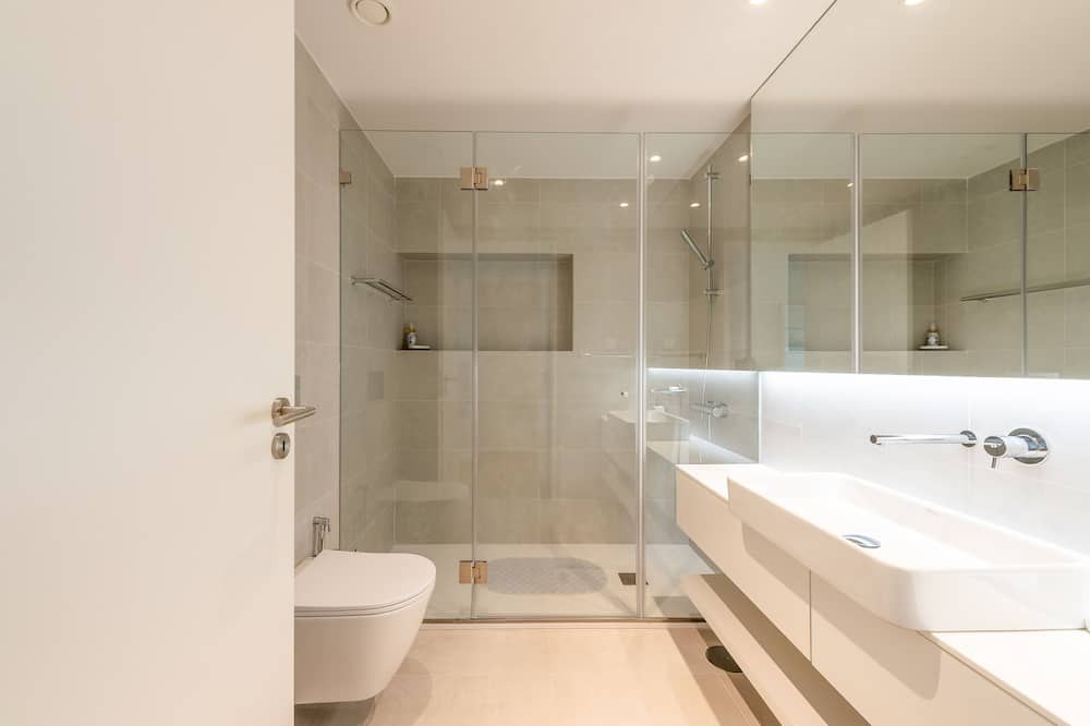 Photo of Bathroom in Santa Engracia
