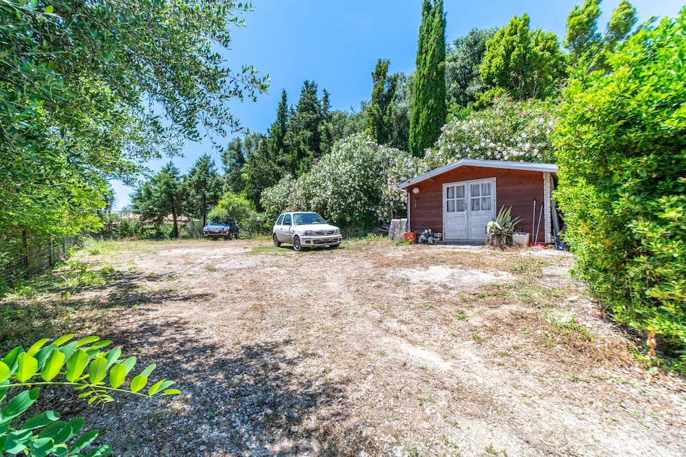 Photo of Outdoor in Gardenos