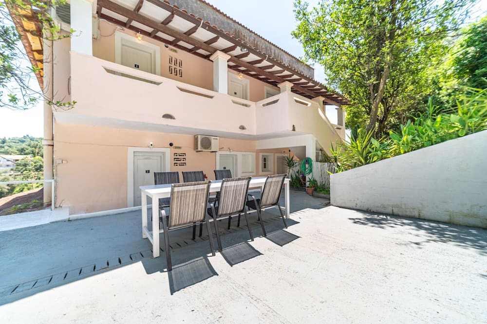 Photo of Outdoor in Gardenos