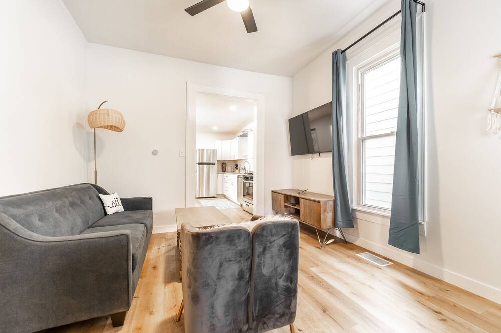 Photo of Bedroom in Fountain Square