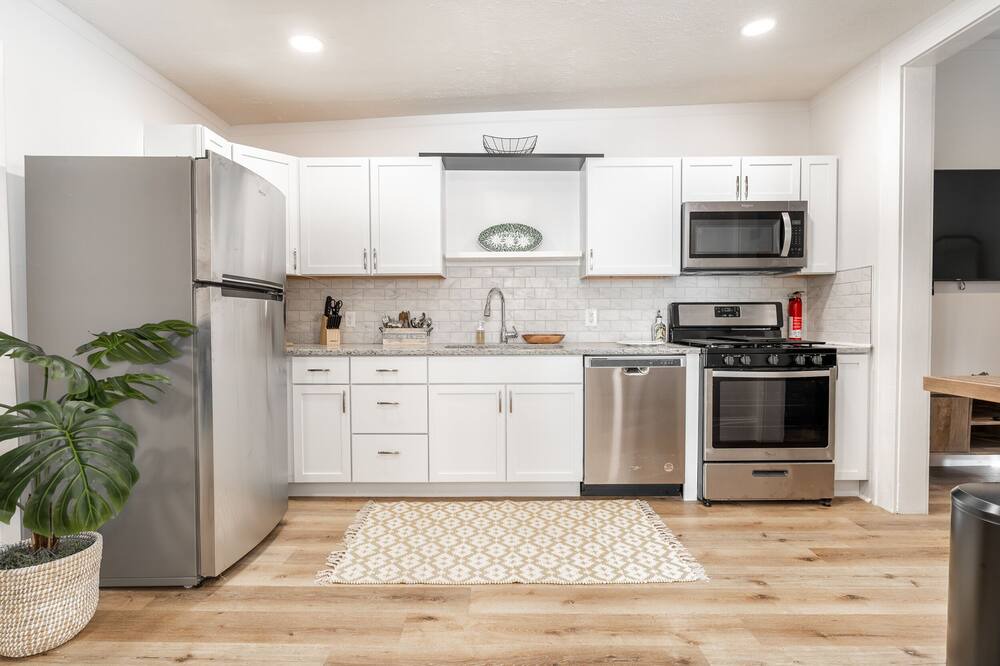 Photo of Kitchen in Fountain Square