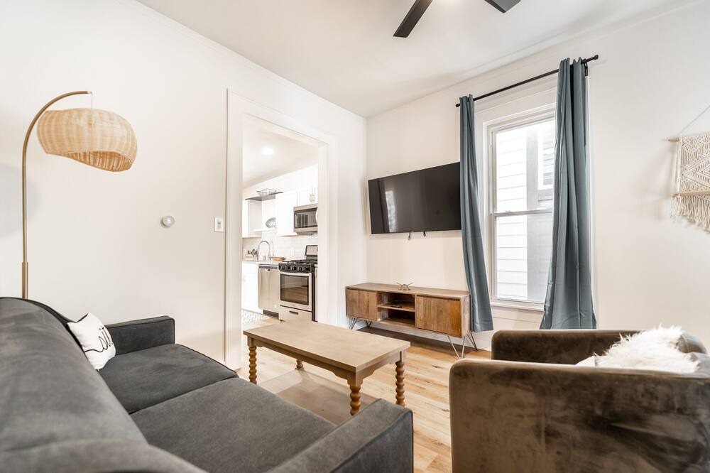 Photo of Bedroom in Fountain Square