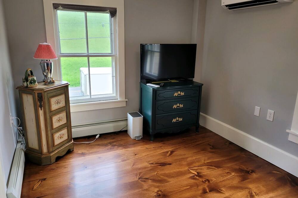 Photo of Bedroom in Cooperstown
