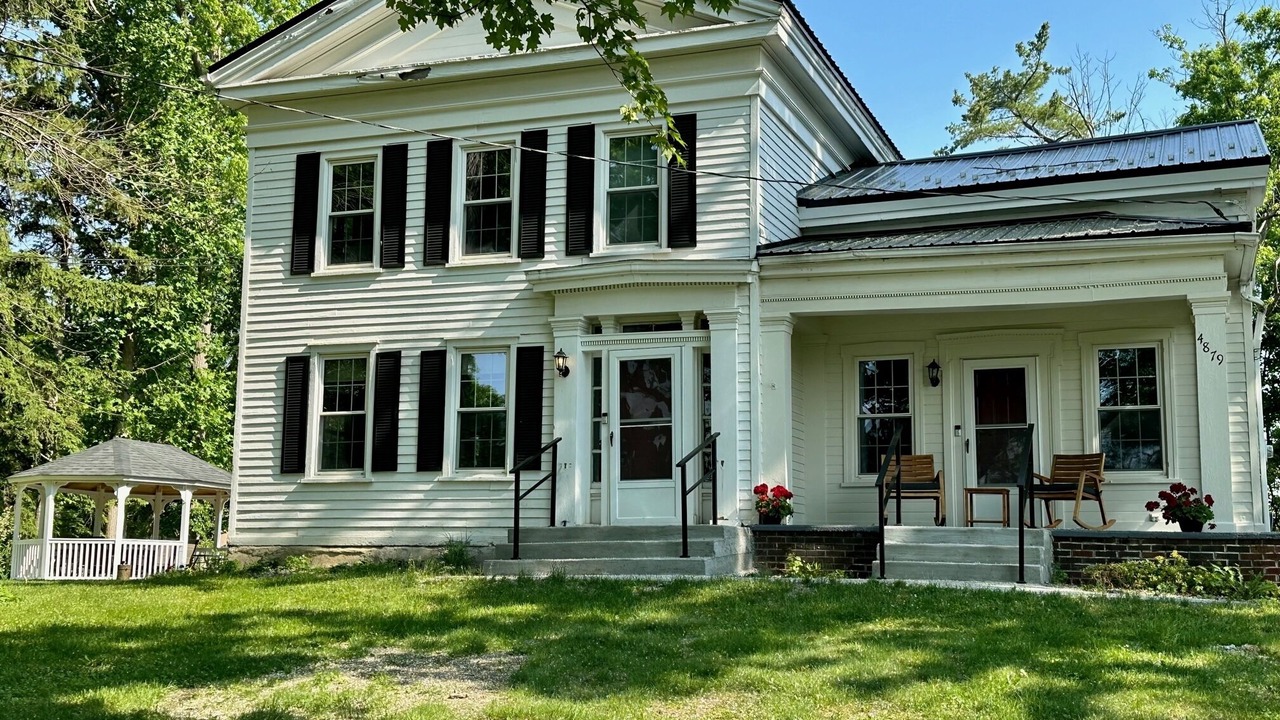 Photo of Outdoor in Orchard Park