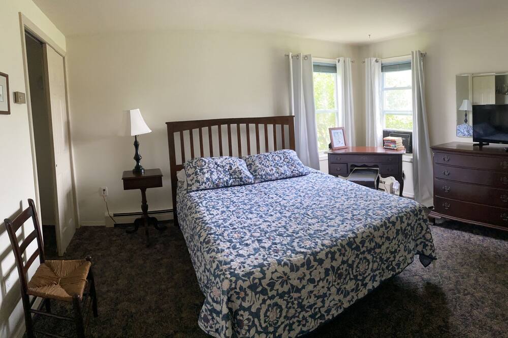 Photo of Bedroom in Cooperstown