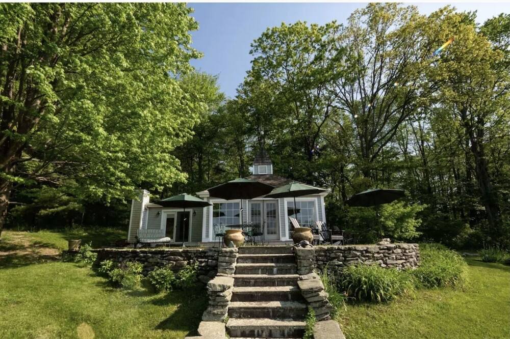 Photo of Outdoor in West Stockbridge