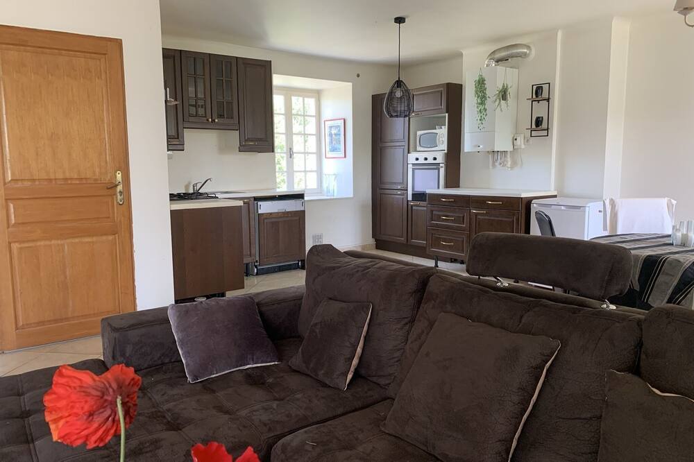 Photo of Livingroom in Treguier
