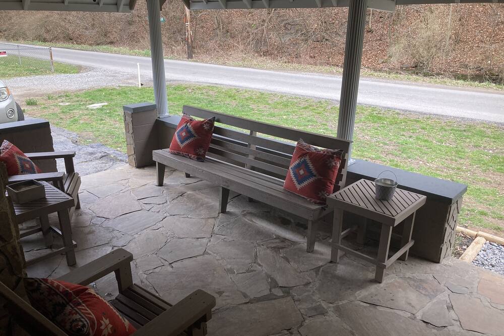 Photo of Patio Balcony in Stafford