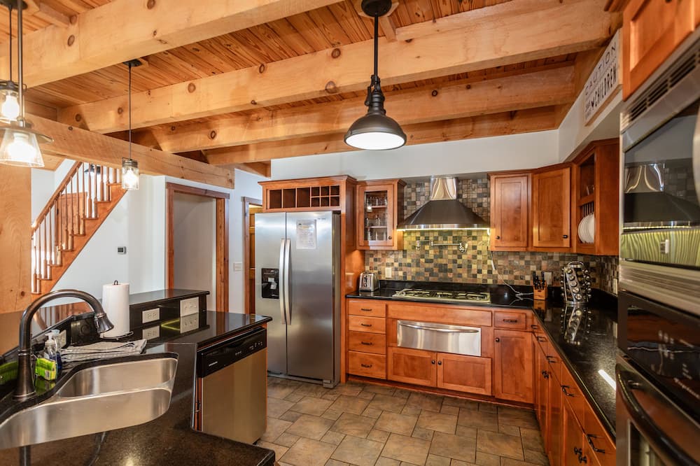 Photo of Kitchen in Rawley Springs