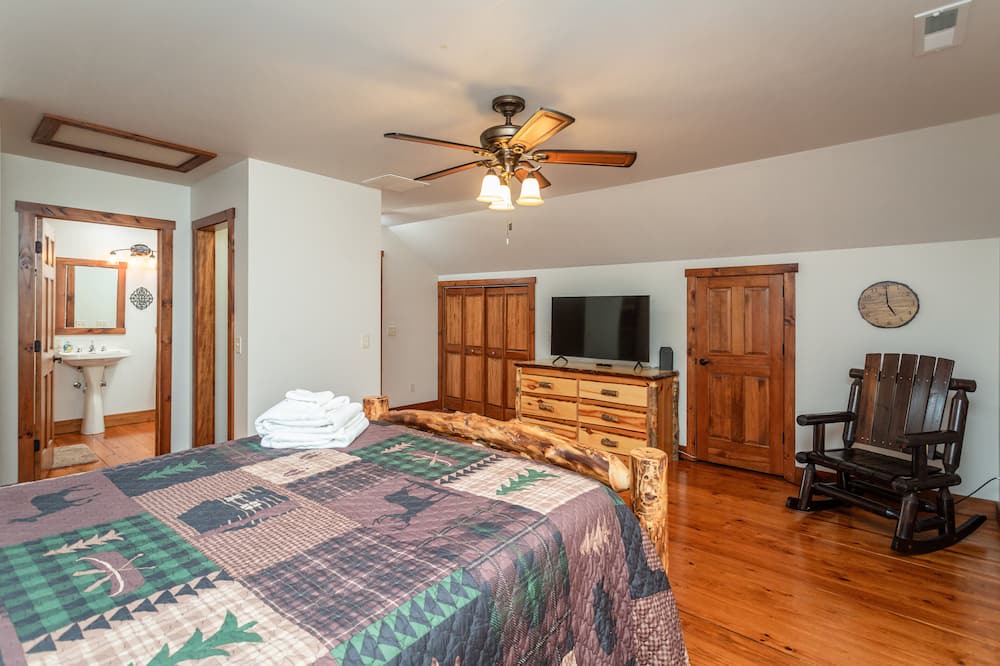 Photo of Bedroom in Rawley Springs