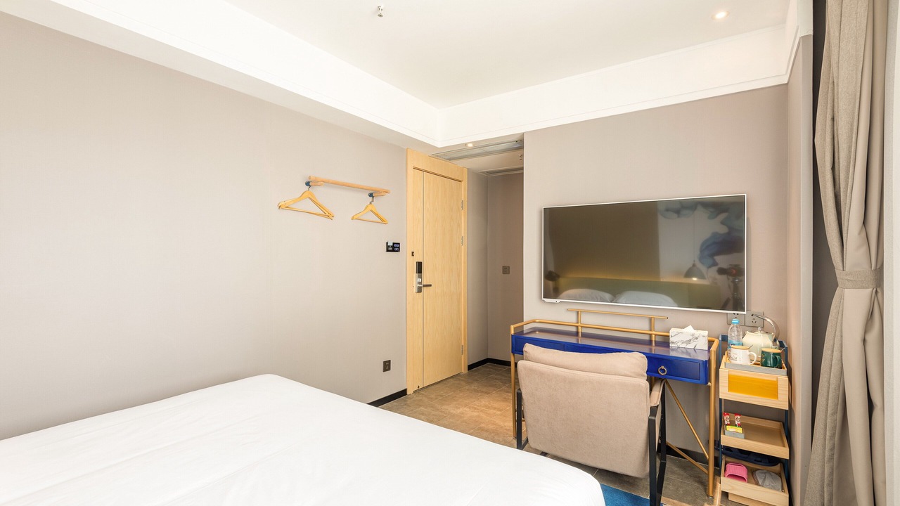 Photo of Bedroom in Buji