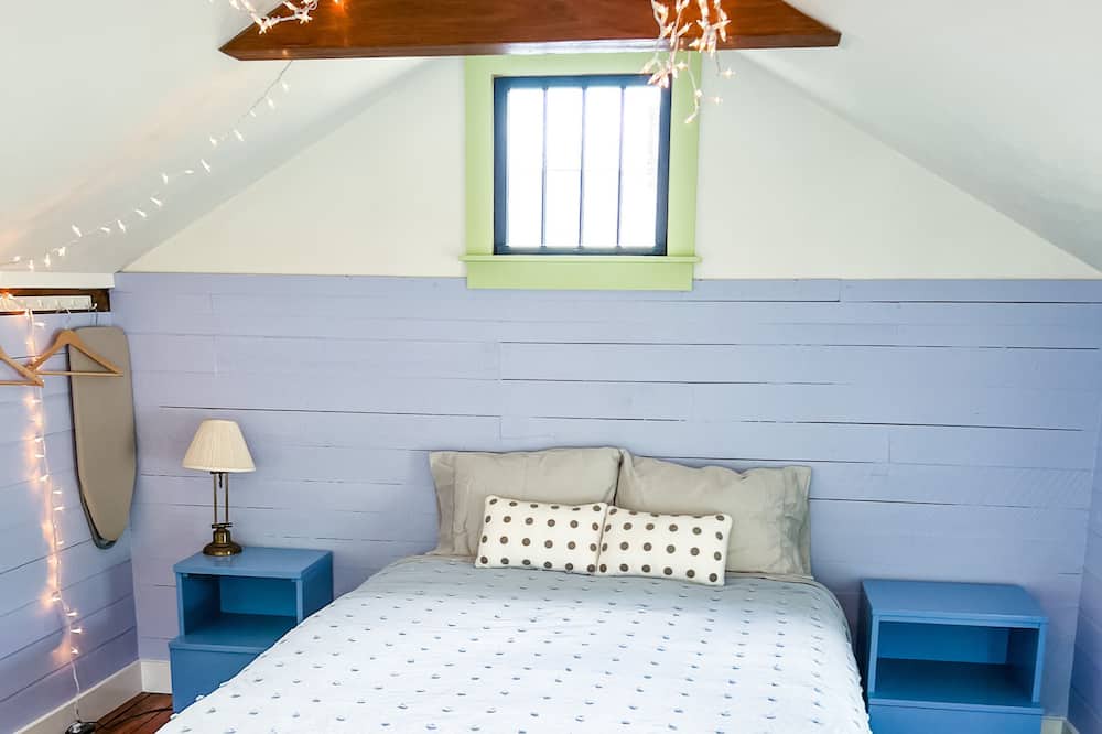 Photo of Bedroom in Singers Glen