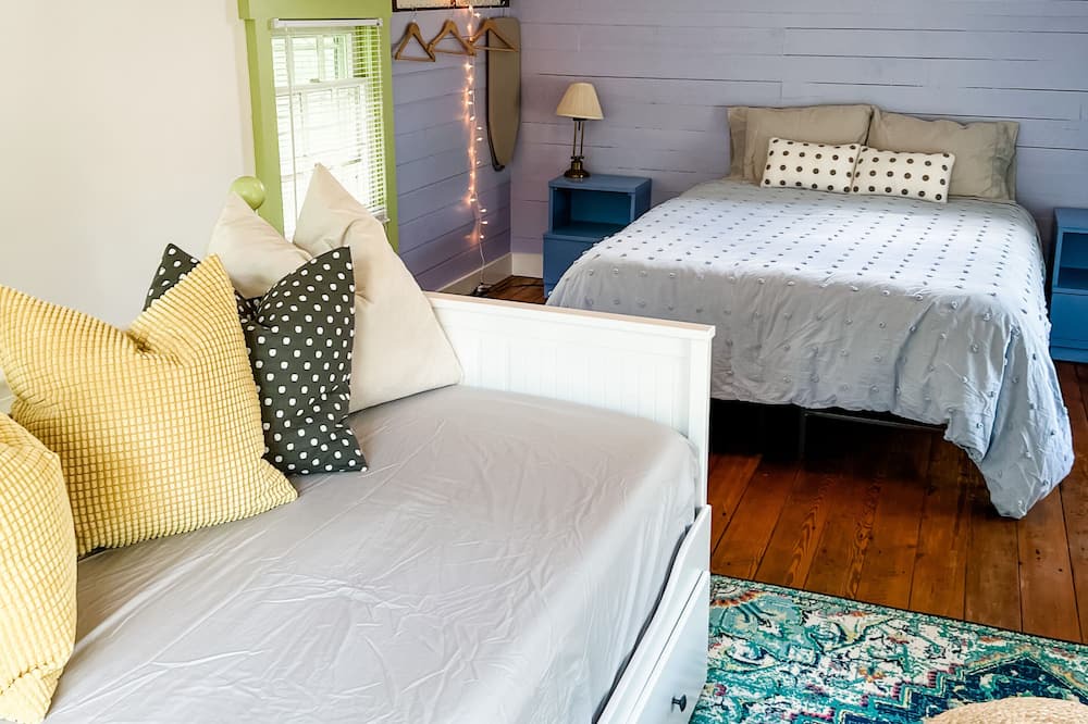 Photo of Bedroom in Singers Glen