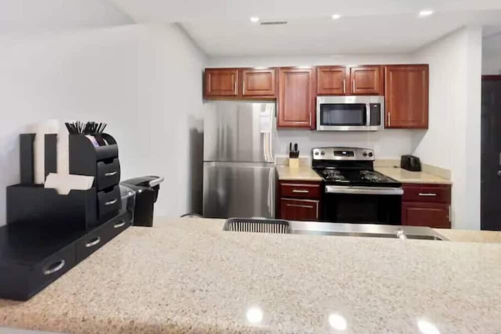 Photo of Kitchen in Roseland