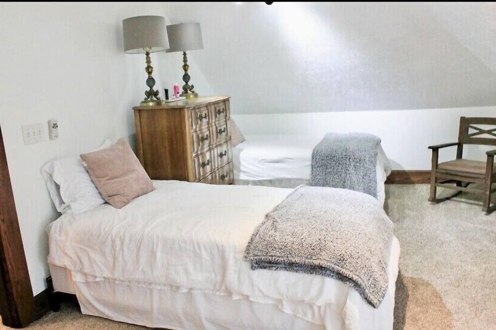 Photo of Bedroom in Pendleton