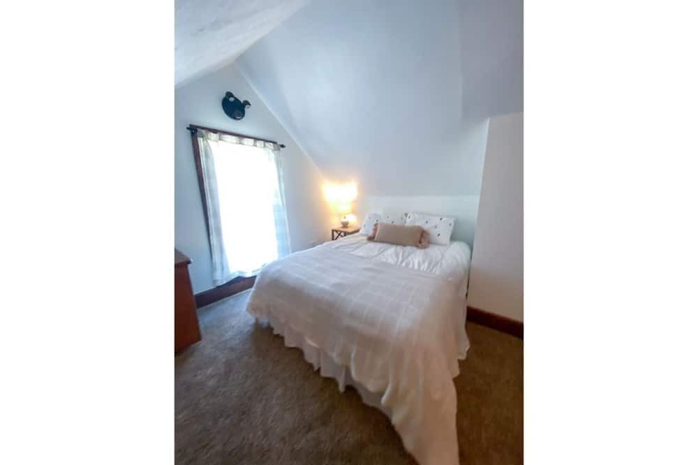 Photo of Bedroom in Pendleton