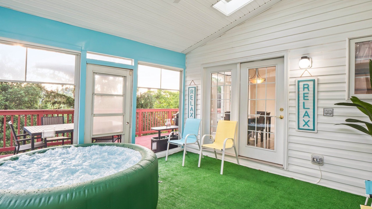 Photo of Outdoor in Addison Heights