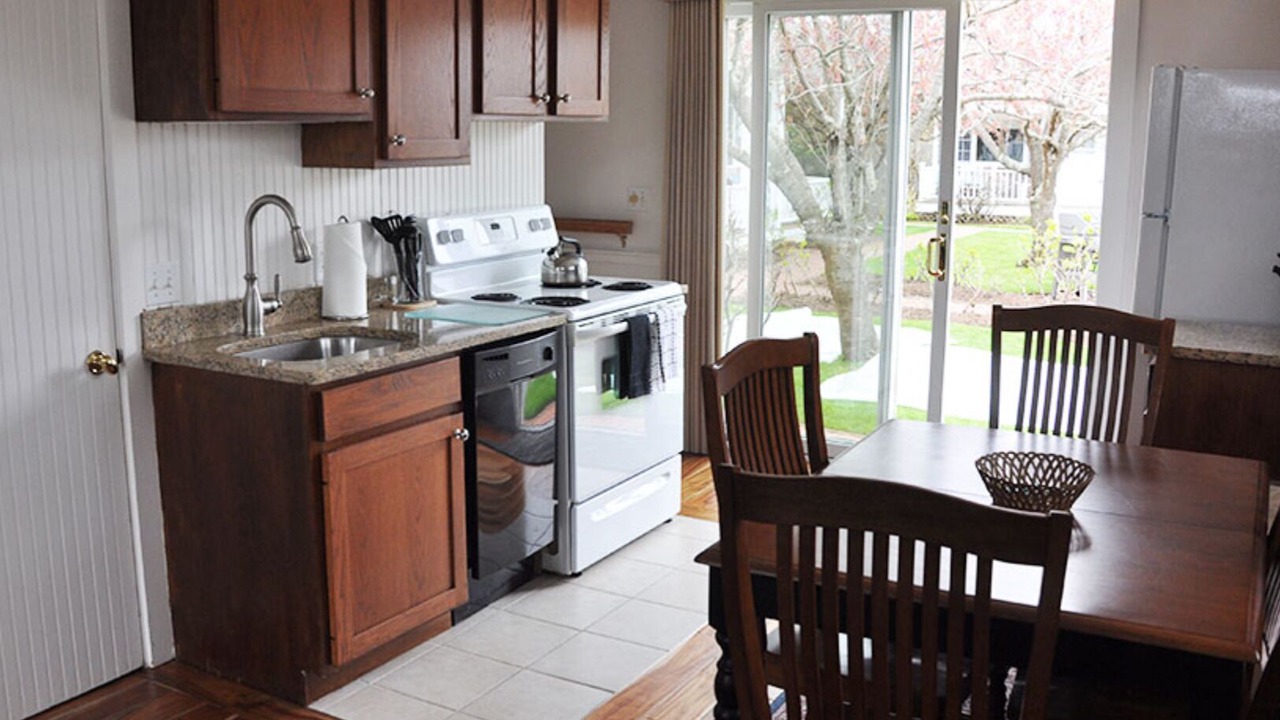 Photo of Kitchen in Brant Point
