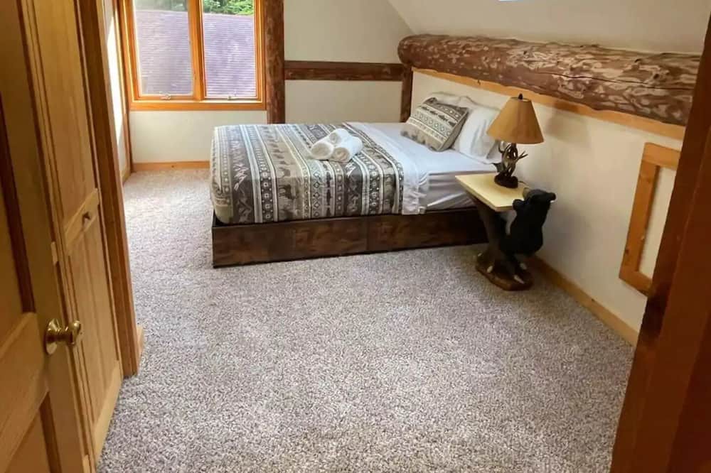 Photo of Bedroom in Scott