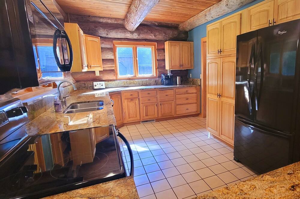 Photo of Kitchen in Scott