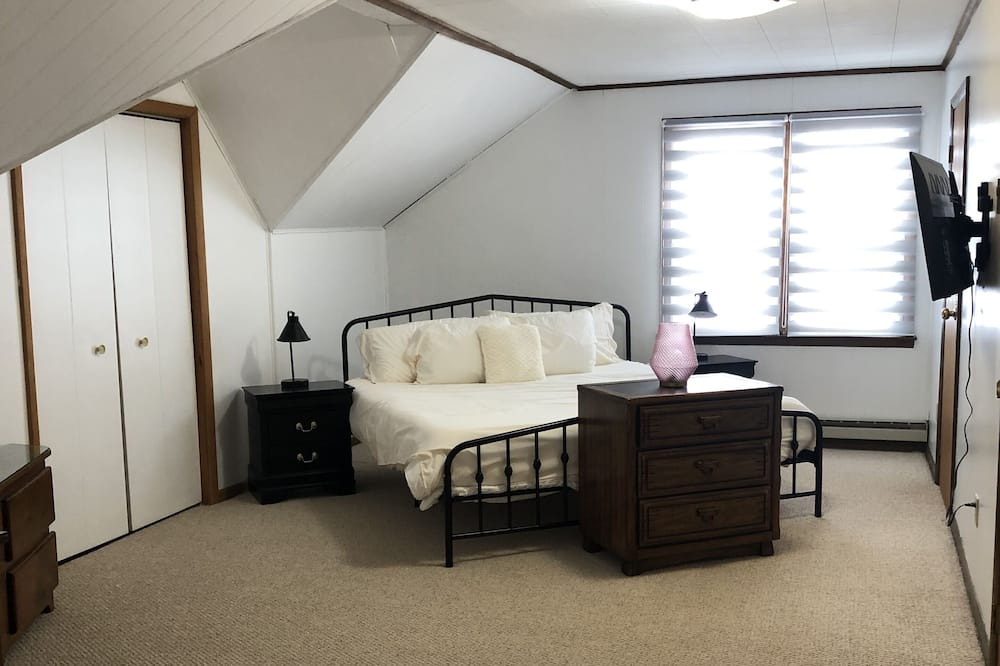 Photo of Bedroom in Binghamton