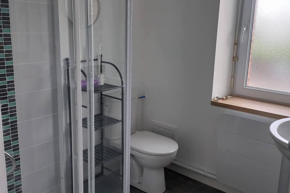 Photo of Bathroom in Lampaul-Plouarzel