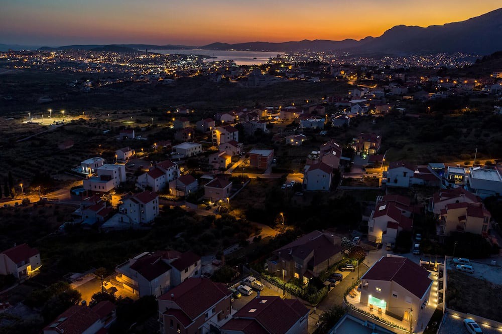 Photo of Outdoor in Mravince