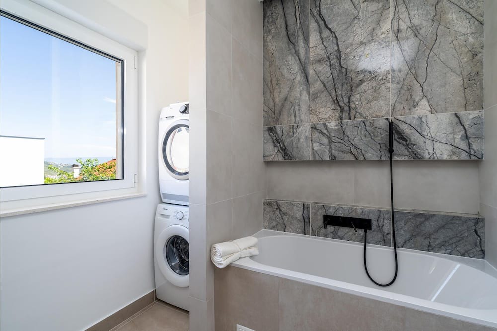 Photo of Bathroom in Mravince