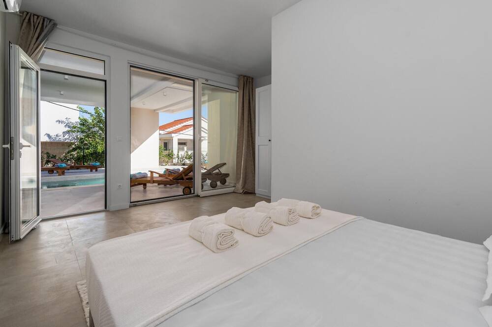 Photo of Bedroom in Mravince