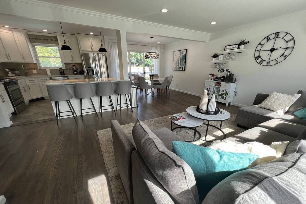 Photo of Bedroom in Hicksville